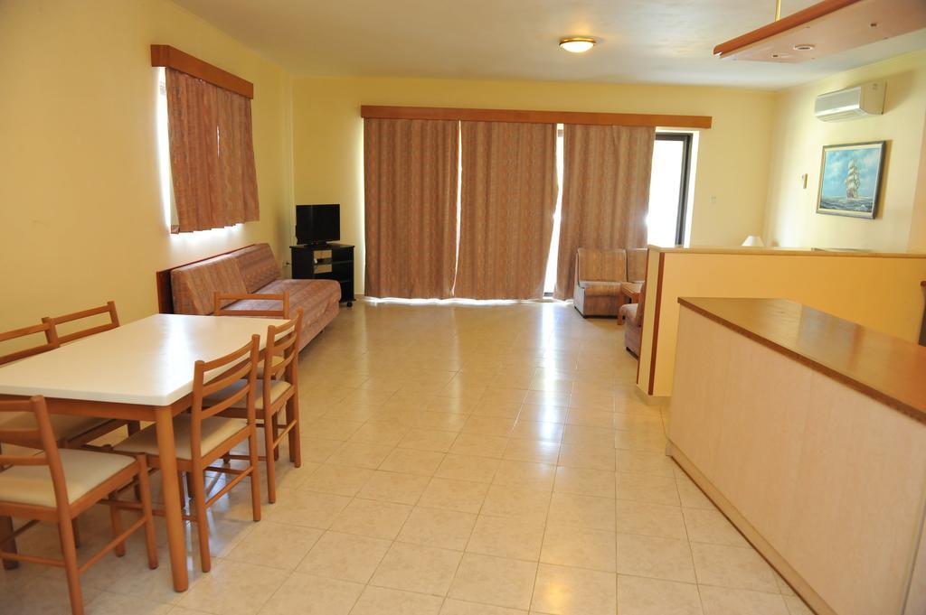 Niki Hotel Apartments Ialysos  Exterior foto