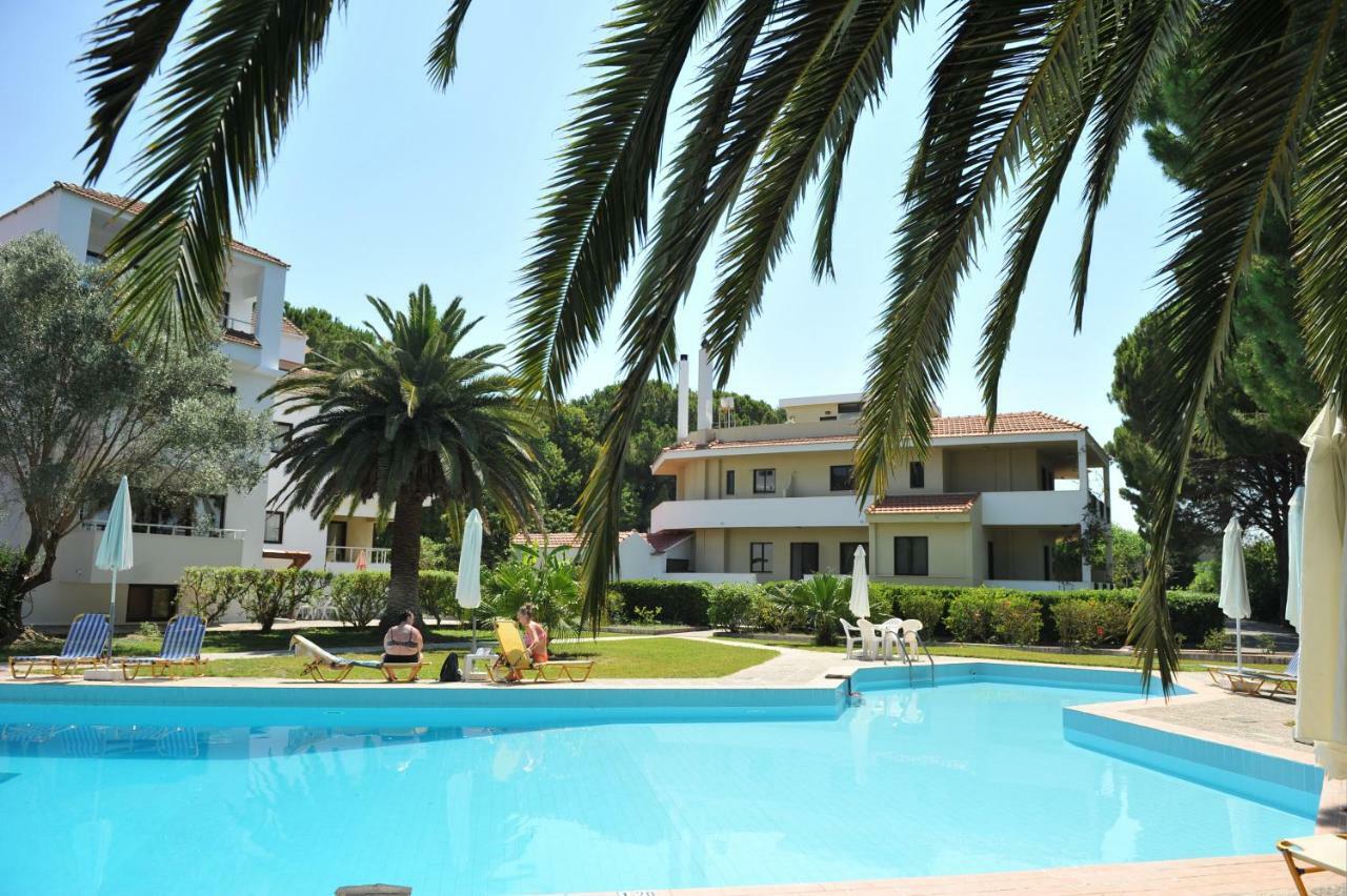 Niki Hotel Apartments Ialysos  Exterior foto